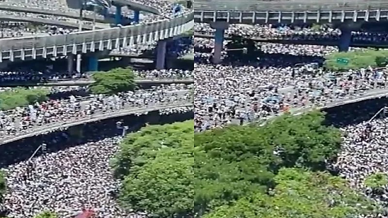 بالفيديو ..  منتخب الأرجنتين عالق وسط الزحمة بشوارع بوينوس أيرس