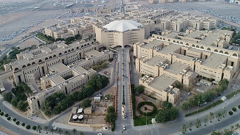 تعليق الدراسة الحضورية ليوم غد بجامعات القصيم والمجمعة وشقراء