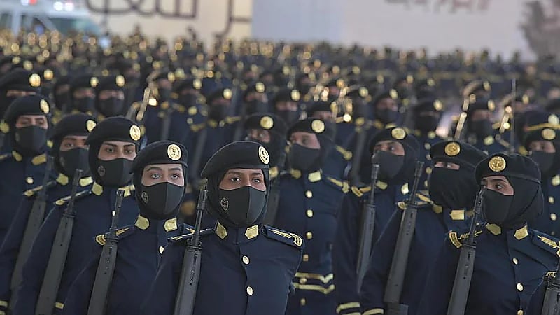 بالفيديو.. تخريج الدفعة الرابعة من معهد التدريب الأمني النسائي