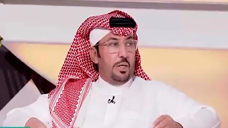 الروقي: لأول مرة في التاريخ ناد يمنع من التسجيل بسبب عضو ذهبي 