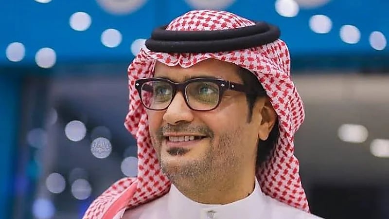 البكيري عن رئيس لجنة الحكام: هذي اللحية ما تدخل إلا مع فريق الاتحاد (فيديو)