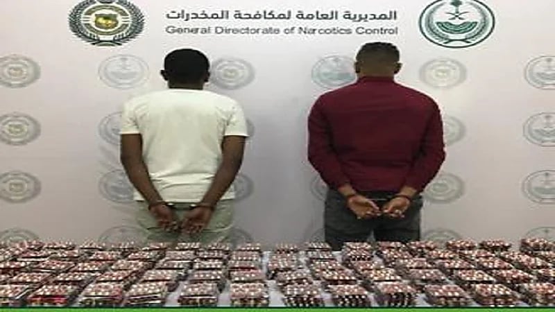 ضبط مقيمين لترويجهما أقراصًا خاضعة لتنظيم التداول الطبي