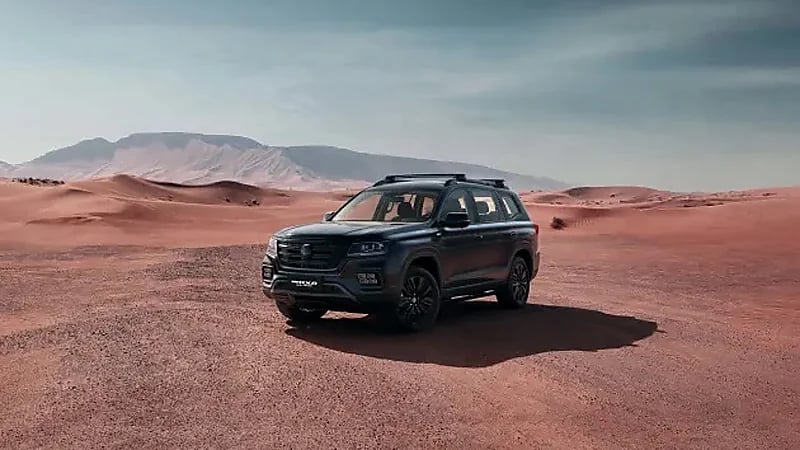 مواصفات سيارة  ام جي  rx8  العائلية وأسعارها بالمملكة