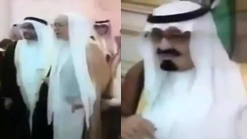مقطع نادر لتواضع الملك عبدالله وهو يذكر معلمه أنه كان يضربه .. فيديو