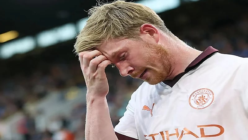 إصابة خطيرة تٌبعد دي بروين عن الملاعب