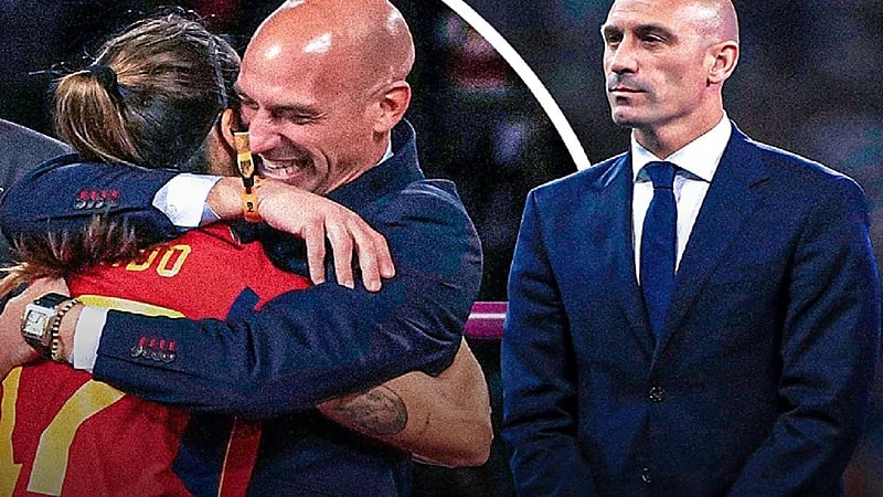 والدة روبياليس تضرب عن الطعام دفاعا عن قبلة ابنها!