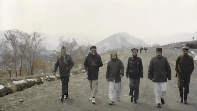 قصة إمداد طلاب سعوديين بالحشيش للجهاد بأفغانستان.. فيديو