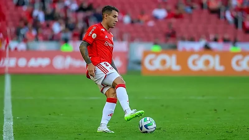 لاعب إسباني يواجه تهمة التحرش بتميمة نادي إسبانيول