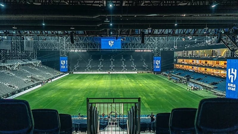 نقل مواجهة الهلال وسباهان إلى المملكة أرينا