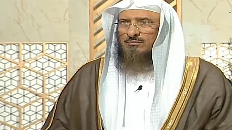 سليمان الماجد يوجّه زوجة منعها زوجها من أخذ حبوب للسيولة رغم وصية الطبيب .. فيديو