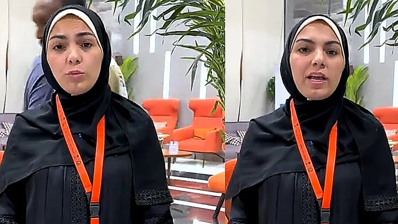 حاجة فلسطينية ضمن ضيوف برنامج خادم الحرمين الشريفين تروي قصة فقدان عائلتها  ..  فيديو