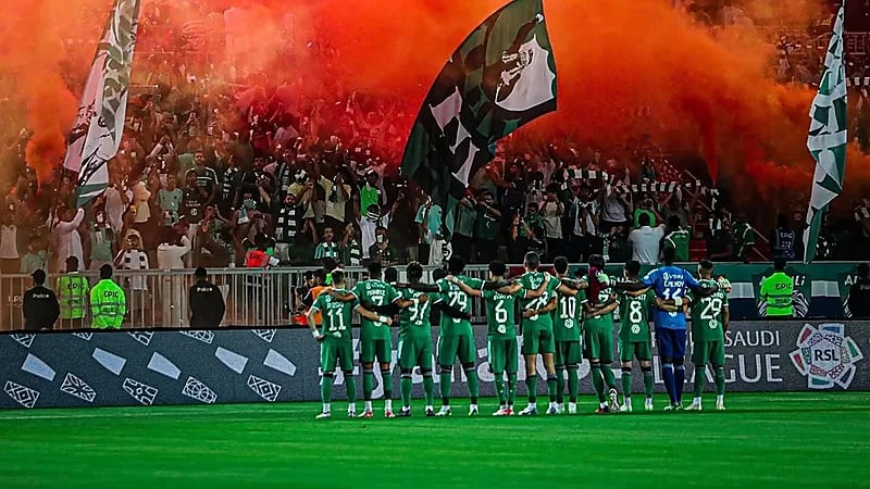 الأهلي يستغني عن 20 لاعب