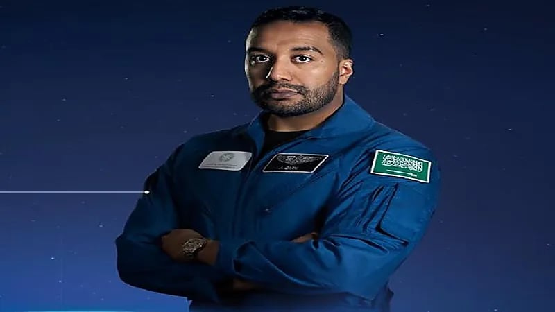 رائد الفضاء القرني: أمسية الرصد الفلكي تسلط الضوء على الكون والفلك.. فيديو