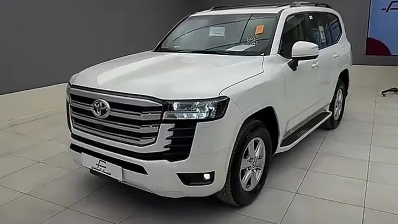 مواصفات وسعر سيارة تويوتا GXR 2 ديزل .. فيديو