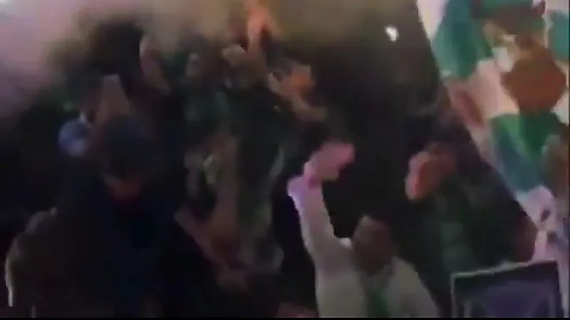 أليوسكي يغني مع الجماهير: للأهلي جينا .. فيديو