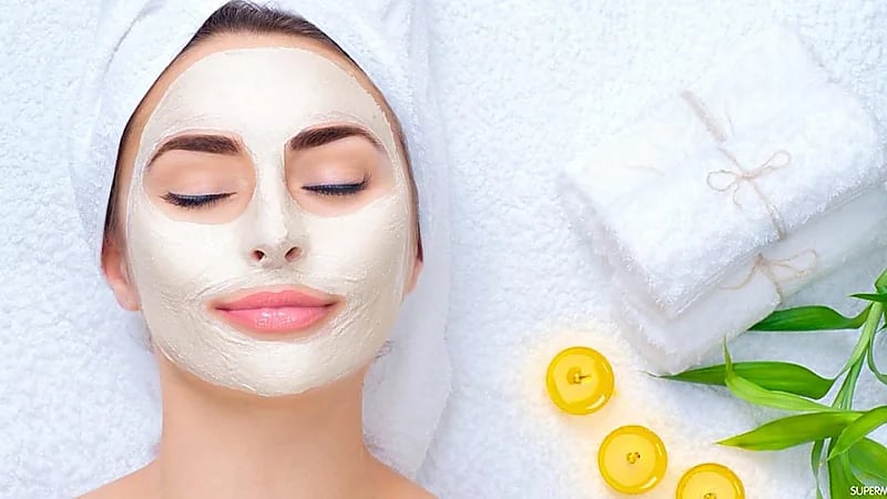 وصفات طبيعية تمنحك بشرة متوهجة قبل العيد