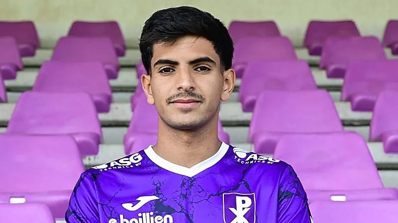 الرشيدي يواصل رحلته الأوروبية وينتقل إلى باترو البلجيكي