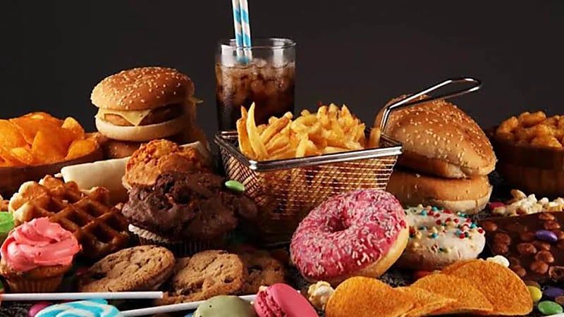 تأثير الأطعمة فائقة التصنيع على صحة الرجال وخصوبتهم
