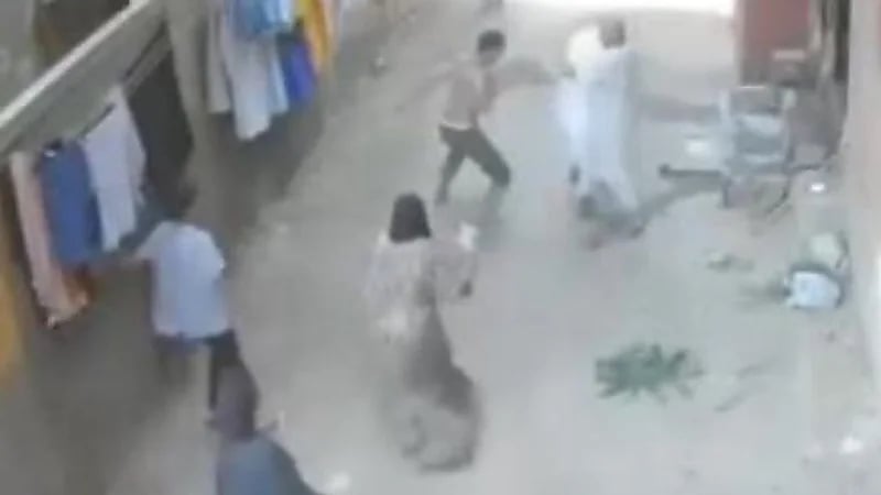 مشاجرة  بالسلاح الأبيض بين أشقاء بسبب الميراث