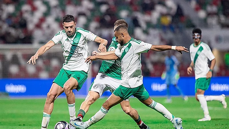 الاتفاق يتعادل سلبياً مع الأهلي