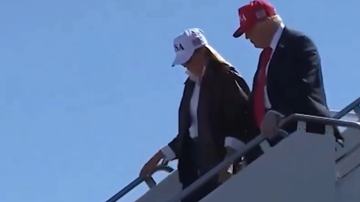 ترامب وميلانيا يشاركان في احتفالات الذكرى الـ250 للبحرية الأمريكية في فيرجينيا .. فيديو