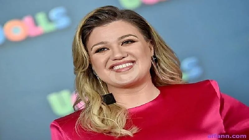 محكمة تلزم فنانة مشهورة بدفع نفقة لزوجها وأولادها بعد الانفصال