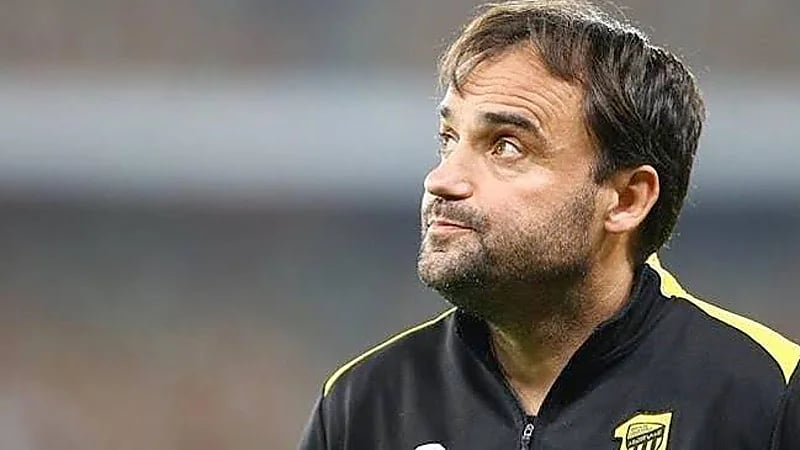 ‎الخليج يفاضل بين سييرا ودونيس وسكورزا مدرب أوراوا