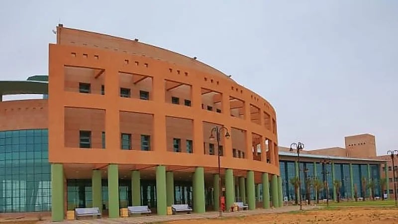 جامعة الحدود الشمالية تقرر إلغاء نظام الفصول الثلاثة