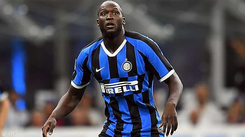 الهلال يغري لوكاكو بعروضه