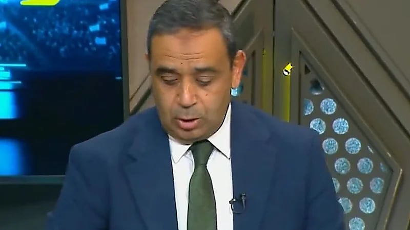 سمير عثمان: لماذا يأتي الهلال بحكم أجنبي والفراج يرد .. فيديو
