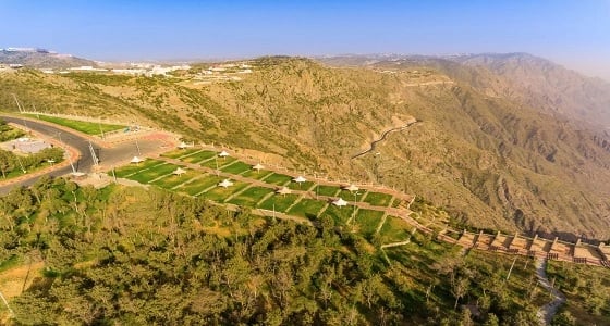 بلدي الباحة يتفقد مستوى جودة حدائق ومنتزهات المدينة استعدادا للصيف