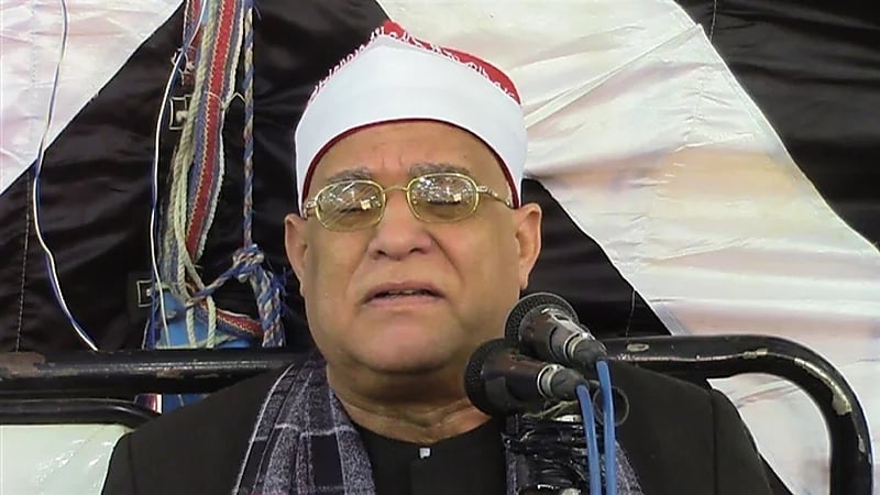 أول تعليق من "السلكاوي" بعد إيقافه لظهوره متراقصًا أثناء تلاوته القرآن