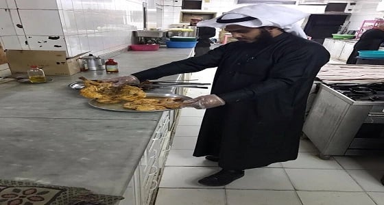 بالصور.. ضبط لحوم فاسدة بمطاعم في العويقيلة