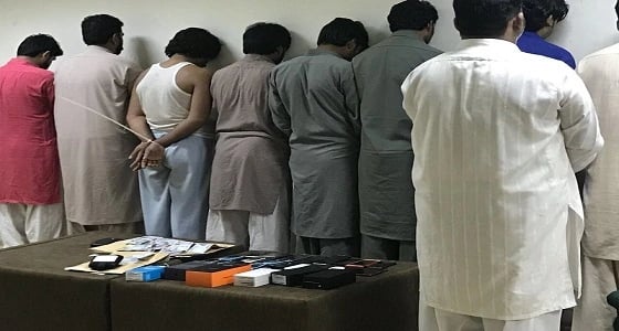 ضبط 12 مقيمًا آسيوي ارتكبوا جرائم نصب واحتيال في الدمام