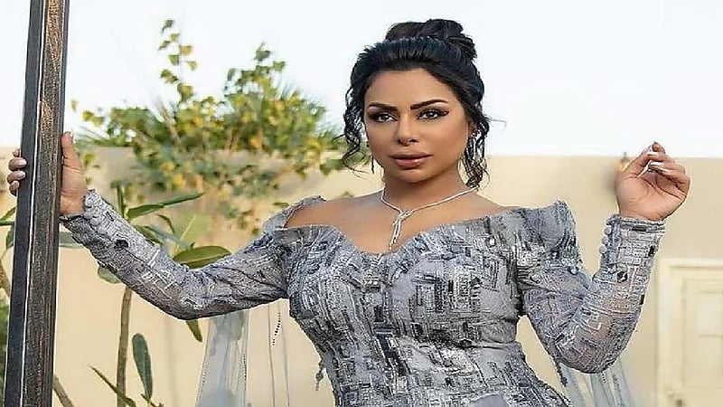 جماهير يهاجمون هند البلوشي: كوني أنتي قدوة قبل أن تقدمي النصيحة