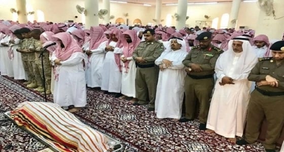 أهالي القنفذة يودعون الشهيد " حمد الناشري "