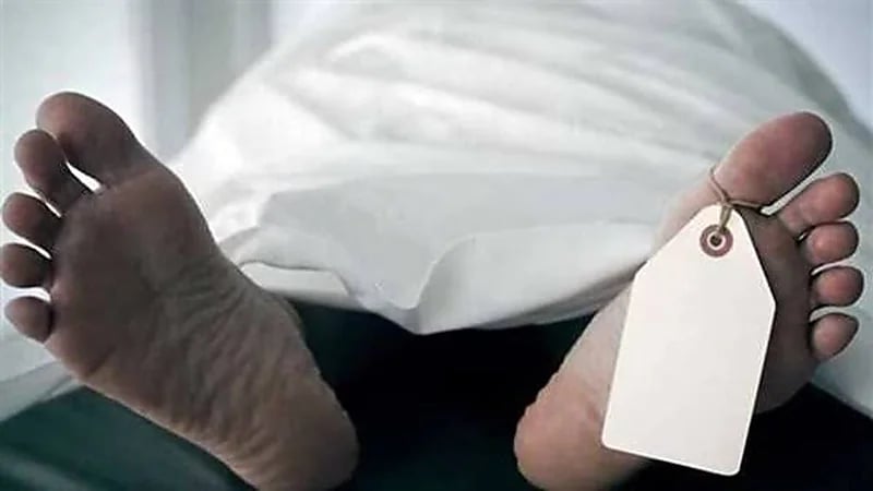 وفاة والد لاعب كرة شهير داخل أحد الأندية 