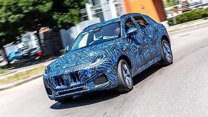 "مازيراتي" تعلن عن سيارة جريكالية الجديدة