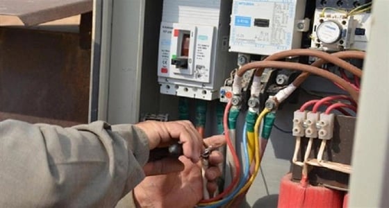 أهالي أحياء جدة يشتكون من الانقطاع المتكرر للكهرباء