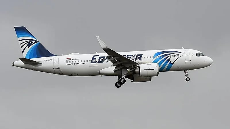 هبوط طائرة مصرية اضطراريًا كانت متجهة إلى جدة