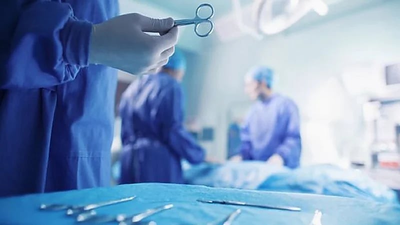 بالفيديو .. استشاري يوضح نسبة قص المعدة في عمليات التكميم