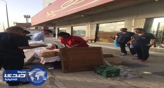 بالصور..ضبط وتسليم 23 عاملا مخالفا بالرياض