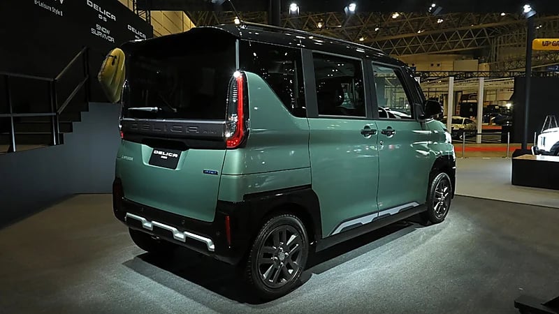 ميتسوبيشي تكشف النقاب عن سيارة Delica Mini الجديدة