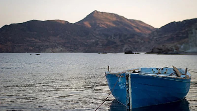 مواطن يروي قصة نجاته بعد ضياعه 18 ساعة في البحر