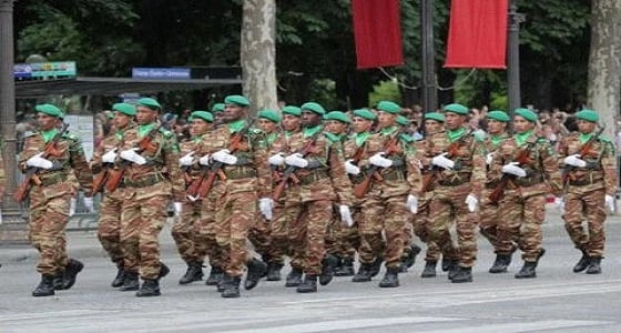 مناوشات ين الجيش الموريتانى والسنغالي بعد استفزاز خفر السواحل