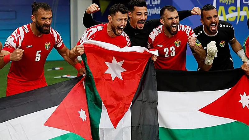 بسبب تصرفاته .. المنتخب الاردني يستبعد حمزة الدردور من كأس آسيا