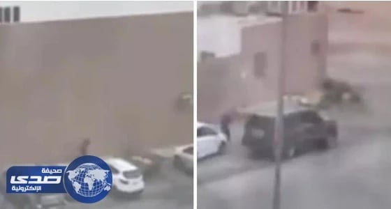 بالفيديو.. فرار لص بعد سرقة جهاز الكاشير من أحد المطاعم الشهيرة بالرياض
