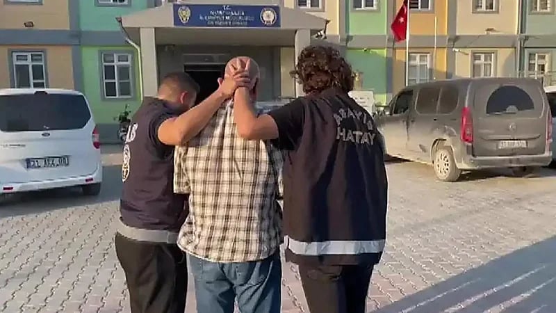 ندبة تكشف قاتل تخفى لمدة 40 سنة