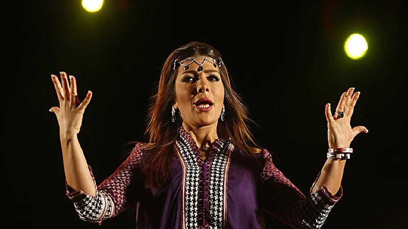 بالفيديو.. أصالة تبكي أثناء حديثها عن تجربة انفصالها