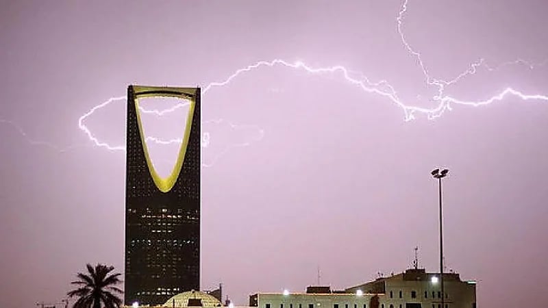 الحصيني: التقلبات الجوية هذه الفترة سريعة ومتلاحقة